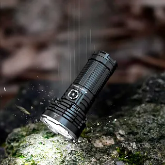 Поисковый фонарь Fenix LR40R V2.0