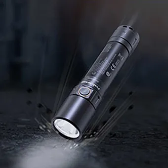 Ручной фонарь Fenix WF30RE